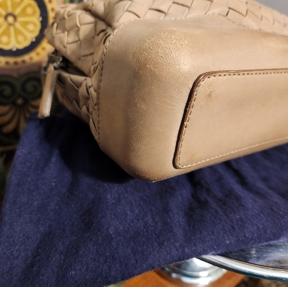 Bottega Vaneta Pouch - Picture 6 of 14